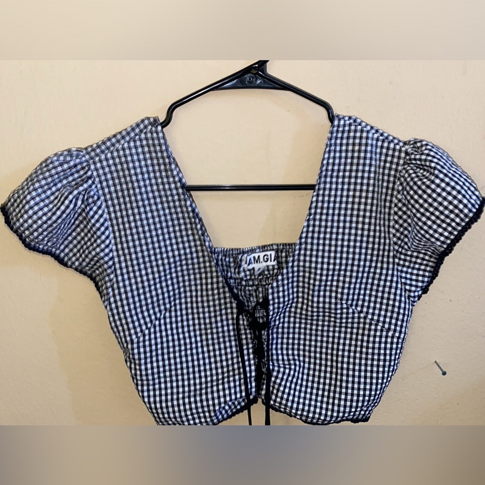 I. Am. Gia. Crop top